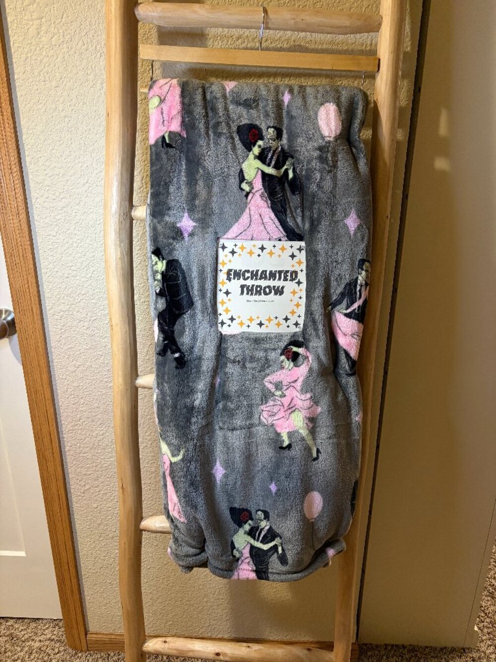 Enchanted Halloween Throw Blanket Dancing Couple Gothic 60x70 NWT